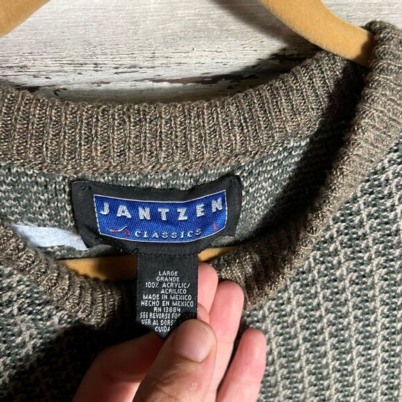 Vintage Sweater - Picture 6 of 10